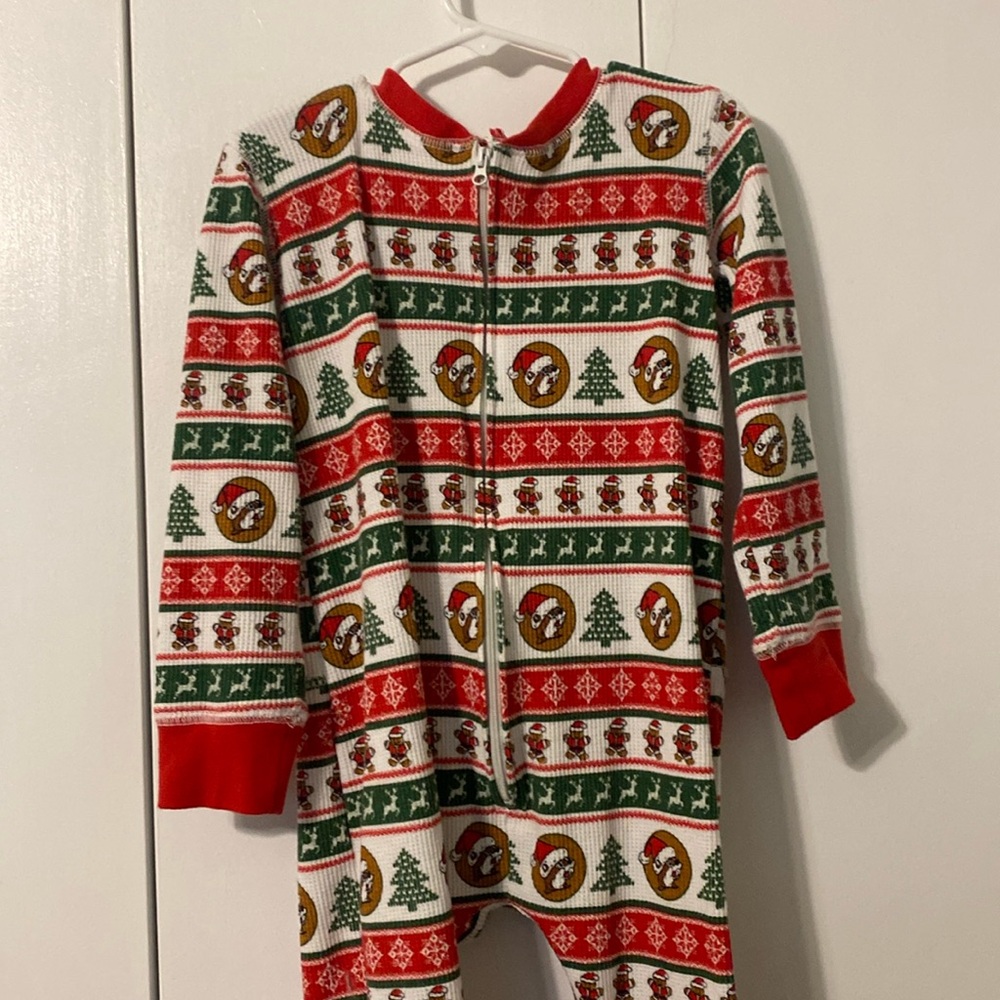 Bucee's Christmas Onesie 5T
